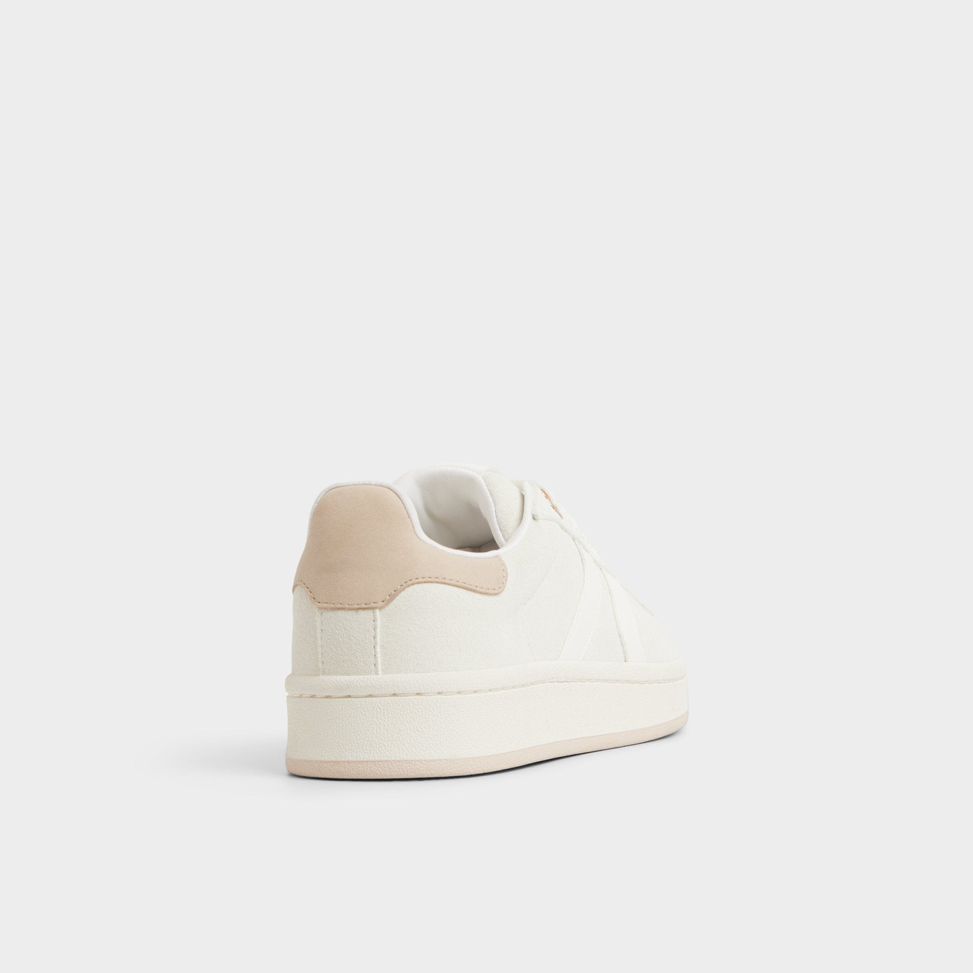 Retrochic - Image 2