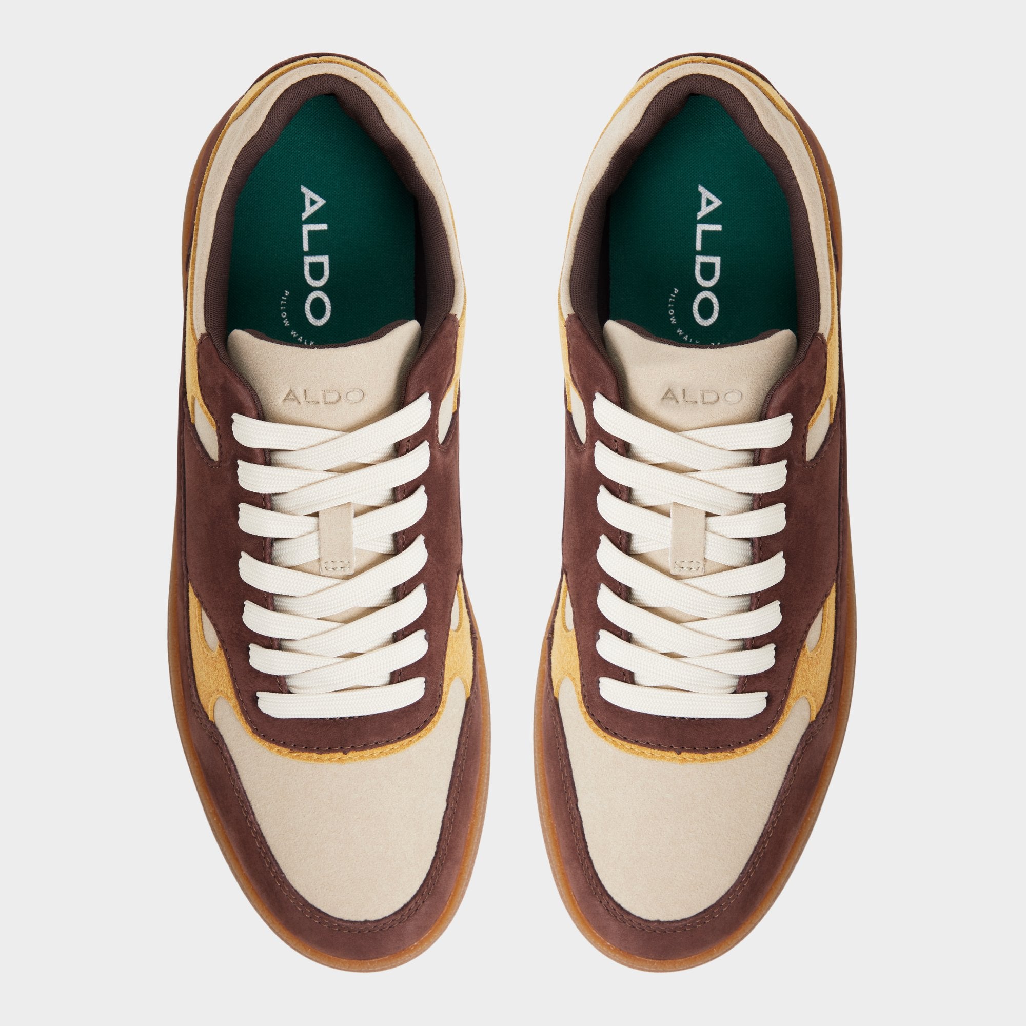 Curtis - Image 6